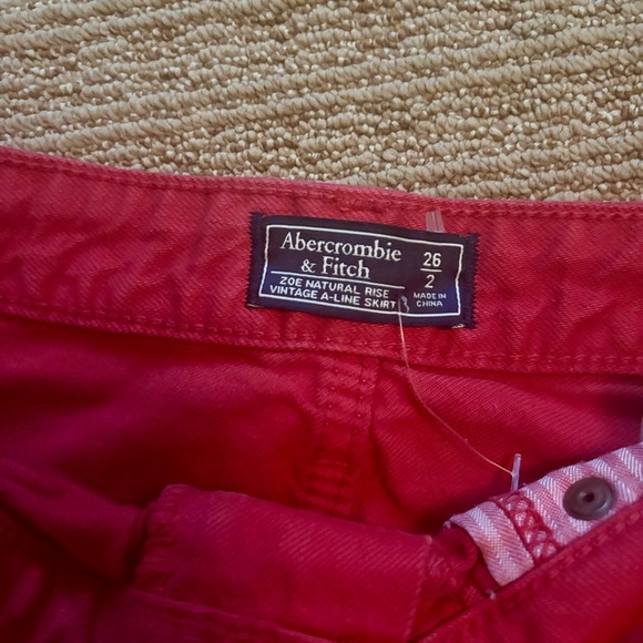 Abercrombie & Fitch Red Denim Zoe Natural Rise A-Line Skirt Size 2 - Picture 3 of 4